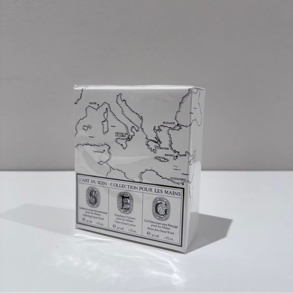 Diptyque The Art of Care Hand Travel Cleansing & Moisturizing Set - Picture 4 of 4